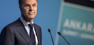 Rutte, Türkiye’nin savunma sanayisini öve öve bitiremedi