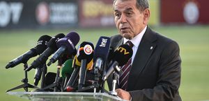 Dursun Özbek’ten transfer müjdesi
