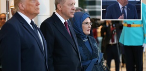 Trump, mehter marşını “OK“ işaretiyle onayladı