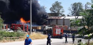 Kocaeli’de fabrika yangını Alevler birden yükseldi