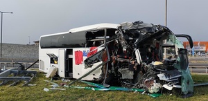 Otoyol kazasında 4’ü ağır 13 yaralı