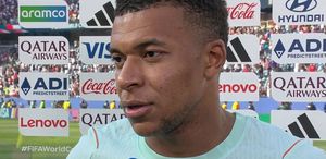 Messi’ye savaş açan son isim Mbappe