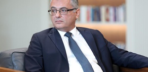 Hayat kurtaran tesadüf Erhürman’dan önce başka birisi rahatsızlanmış
