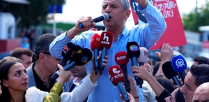 Özgür Özel: Sizi hiç üzmeden yeni bir yol açacağız