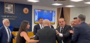 TBMM Komisyonunda tansiyon yükseldi: “Adam olamamışsın“ sözleri ortalığı karıştırdı