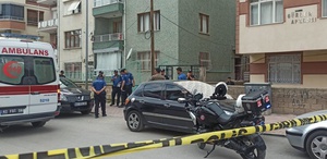 Konya’da aile katliamı Tartıştığı üvey annesi ve kız kardeşini boğazlarını keserek öldürdü