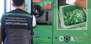 Depozito iade makinesinin içi ilk kez görüntülendi: Atılan şişeler böyle ayrıştırılıyor