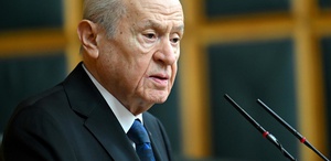 Bahçeli, futbolcu Merih Demiral’ı kabul etti