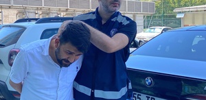 Kavga ettiği kişiyi otomobiliyle 2 kez üzerinden geçip öldüren sanığa 18 yıl hapis