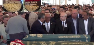 Olcay Baykal’ın cenazesinde Kılıçdaroğlu ve Özel yan yana geldi