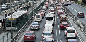 Araç sahiplerine kötü haber Fiyatlar yükseldi, zam kaçınılmaz oldu