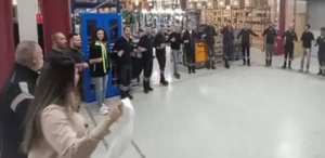 Fabrikada rekor zam: En düşük maaş 153 bin TL’ye çıktı, işçiler halay çekerek kutladı