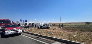 Tekirdağ’da kamyon ile otomobil çarpıştığı kazada 2 kişi hayatını kaybetti