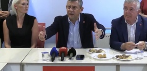 Özel’den “Sıra size de gelecek mi“ sorusuna dikkat çeken yanıt