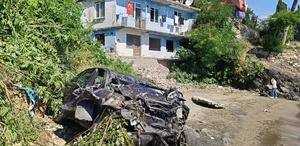 Ordu’da Kaza: Araç 30 Metreden Deniz Kıyısına Düştü