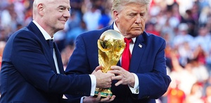 Trump kırmızı kart cezasını iptal eden Infantino’yu ödüllendiriyor Ona yeni iş buldu