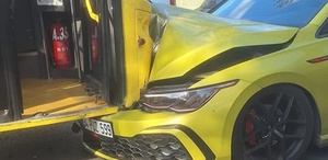 Ecza deposuna kurşun yağdıran saldırgan kaçarken İETT otobüsüyle kafa kafaya çarpıştı