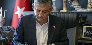Yeni Parti’nin grup başkanvekilleri belli oldu
