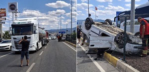 Edremit’te tır ile otomobil çarpıştı: Araç takla attı