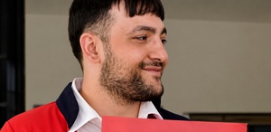 Benzin alev alınca alevlerin arasında kalan 22 yaşındaki genç hayatını kaybetti
