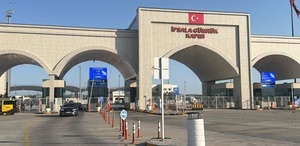 Komşudaki eylem sınır kapılarını durdurdu: Giriş-çıkışlar sınırlandırıldı