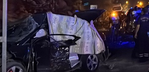 Mardin’de otomobil ile kamyon kafa kafaya: 2 ölü, 6 yaralı
