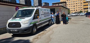 Yakınları banyoya girince acı manzarayla karşılaştı