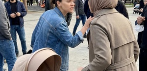 Başörtülü kadına ağza alınmayacak hakaretler: Saldırgan kadın tutuklandı