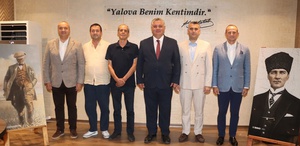 Yalova’da CHP’li 6 belediye başkanı Yeni Parti’ye geçti
