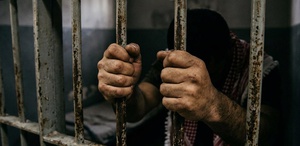 Yunanistan’da Türk mahkumlar cezaevinde isyan çıkarttı cezaevini karıştırdı