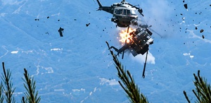 Yunanistan’da orman yangınlarına müdahalede facia: 2 helikopter havada çarpıştı