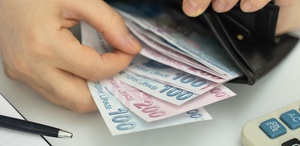 Motorinde dev indirim beklentisi boşa çıktı Sürücülere sadece 1 lira kaldı