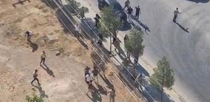 Nizamiye kapısının önünde arazi anlaşmazlığı nedeniyle birbirlerine girdiler