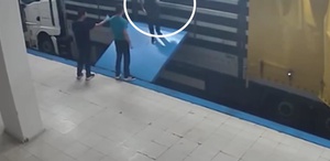 İstanbul’da suç örgütü operasyonu: Firari şüpheli tırın gizli bölmesinde yakalandı