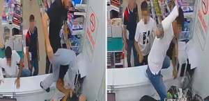 Kırtasiyeyi bastılar, sahibine tekme tokat saldırdılar