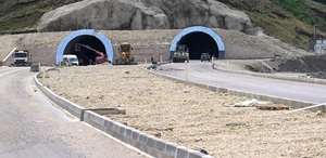 Erzurum ile Rize arasındaki mesafeyi 52 kilometre kısaltacak dev tünelin inşası hız kazandı