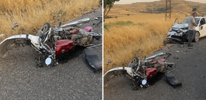 Mardin’de feci kaza: Otomobille çarpışan motosikletteki 2 kişi hayatını kaybetti