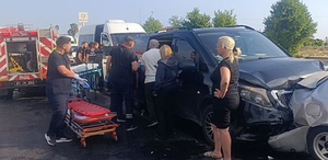 Manavgat’ta zincirleme kaza: 17 yaralı