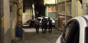 Bursa’da pompalı tüfekli ev baskını Polis 1 saatte zor ikna etti
