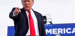 Trump, Kanada’ya yönelik otomobil ve kamyon tarifelerinin yüzde 50’ye yükseltileceğini açıkladı