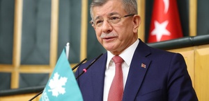 Ahmet Davutoğlu hakkındaki Katar iddiası ortalığı karıştırdı İlk açıklama geldi