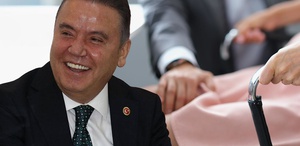 Muhittin Böcek’le ilgili gündemi sarsan ifade: “Keşke 16 yaşında olsan“ diyordu