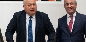 Cemal Enginyurt’un danışmandan skandal itiraflar: Gece yarısı ’burs’ transferleri, fuhuş kayıtlı isimler ve daha neler neler