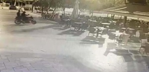 İzmir’de belediyeye ait kafeye silahlı saldırı O anlar kamerada