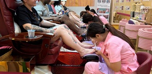 Savaş gemisinden 286 gün sonra inen ABD askerleri soluğu burada aldı