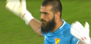 Göztepe kalecisinden kendi taraftarlarına hareket