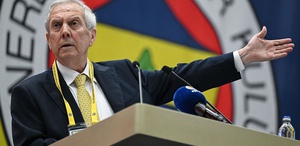 Fenerbahçe taraftarından Aziz Yıldırım’a istifa çağrısı