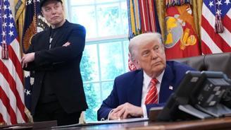 Dostlar düşmana dönüştü! Musk büyük bombayı bıraktı: Epstein dosyalarında Trump ın adı var