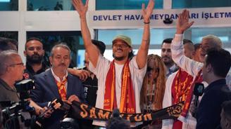 Galatasaray ın yeni transferi Leroy Sane İstanbul da! İşte ilk sözleri
