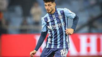 3 büyüklerle anılan İzzet Çelik ten sürpriz imza